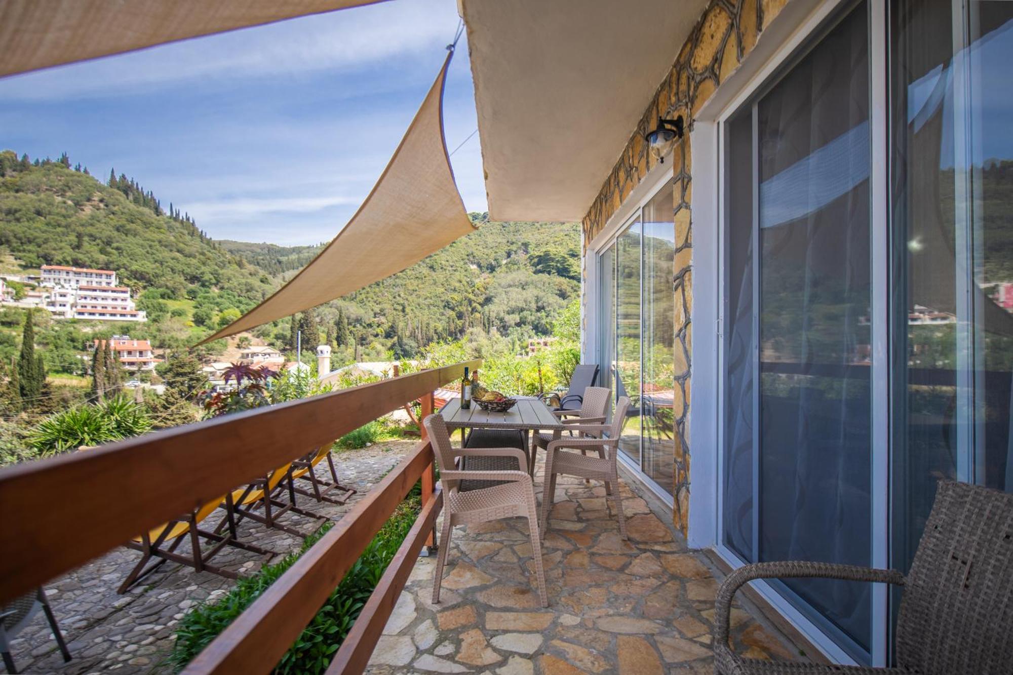 Villa- Nefeli Agios Gordios  Eksteriør billede